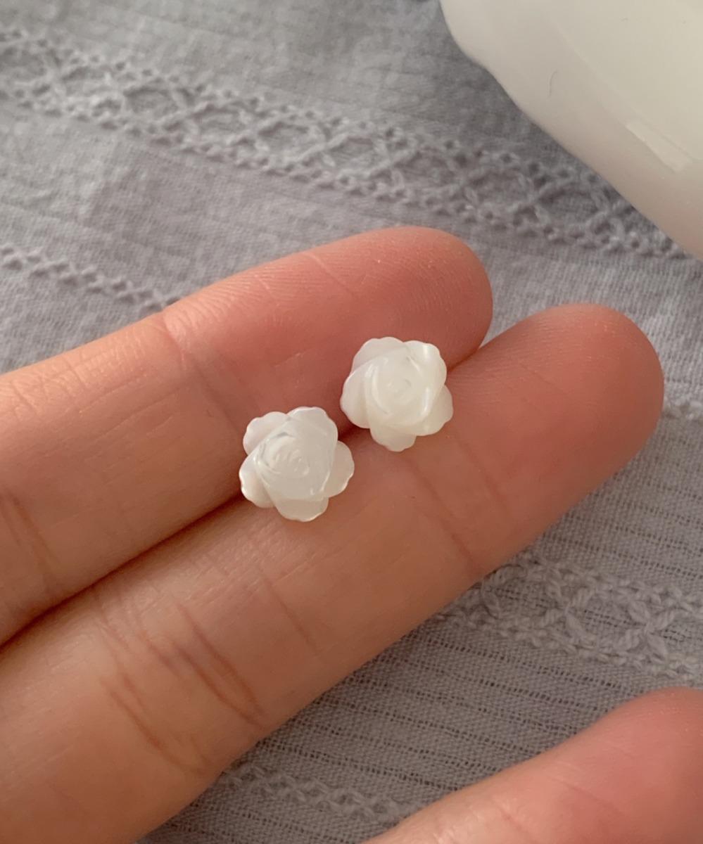 [silver925] 하프 자개 플라워 귀걸이