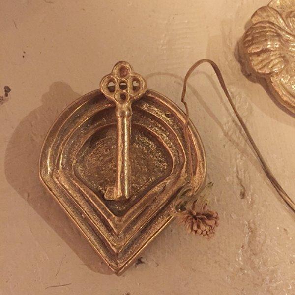 Sant Tray