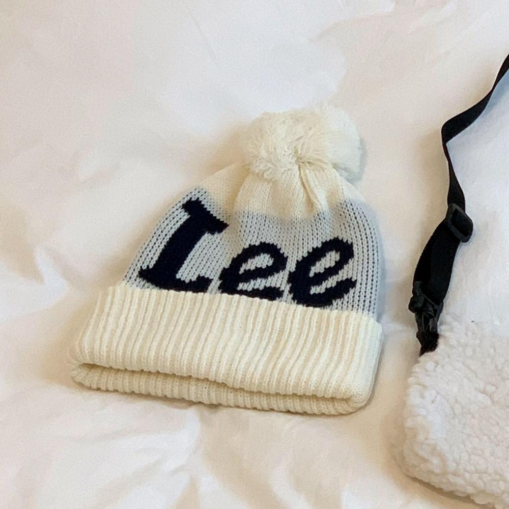 [Lee] 빅 로고 방울 니트 비니 모자, big logo pompon knit hat