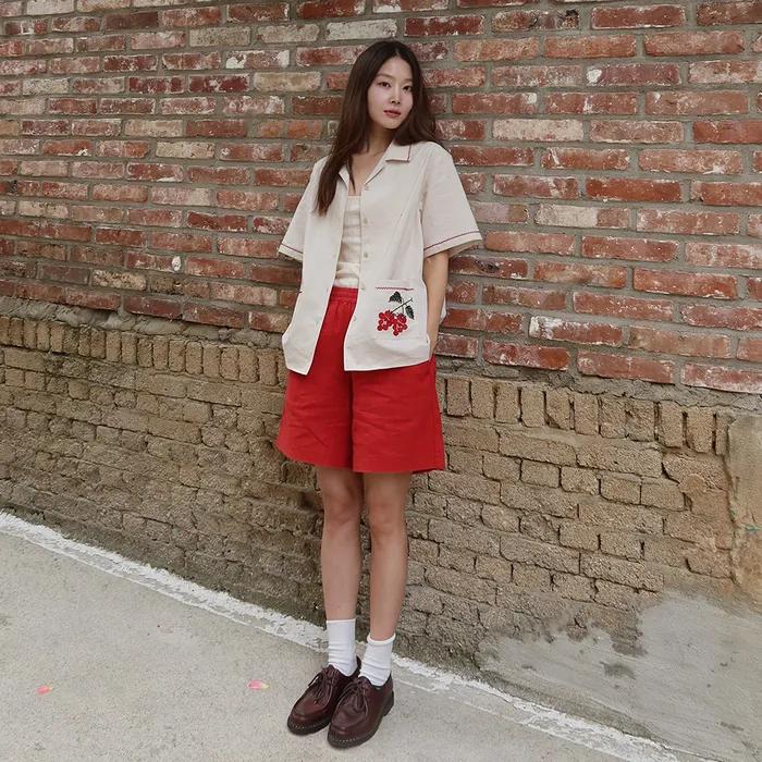 [3차: 7/7 순차발송] Raspberry Embroidery Shirt Beige_F252ST09