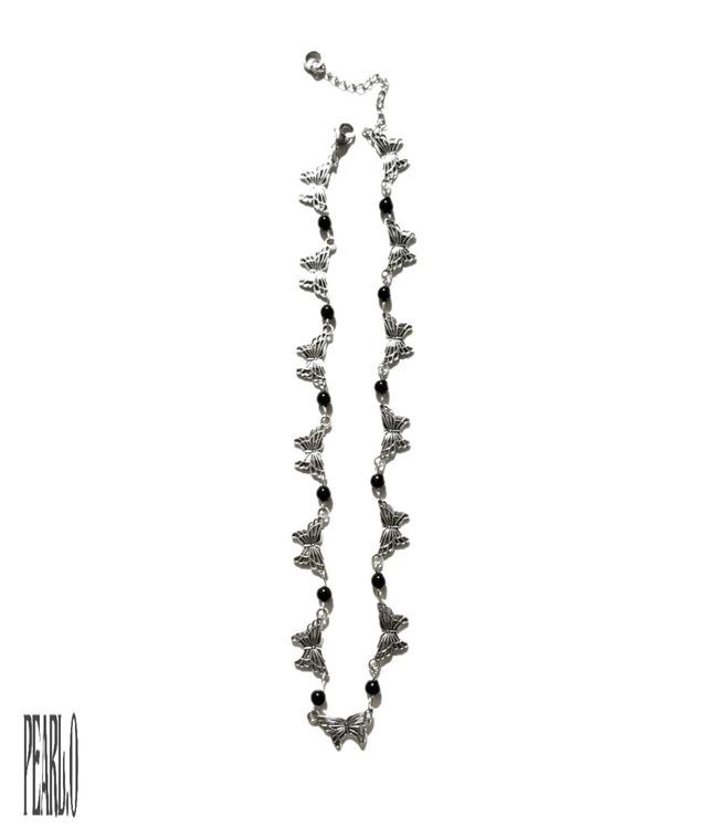 butterfly choker