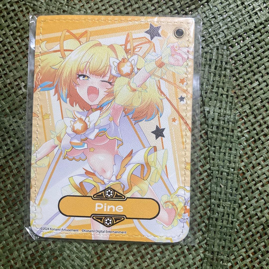 ボンバーガール　SHIBUYA TSUTAYA 　パイン　パスケース