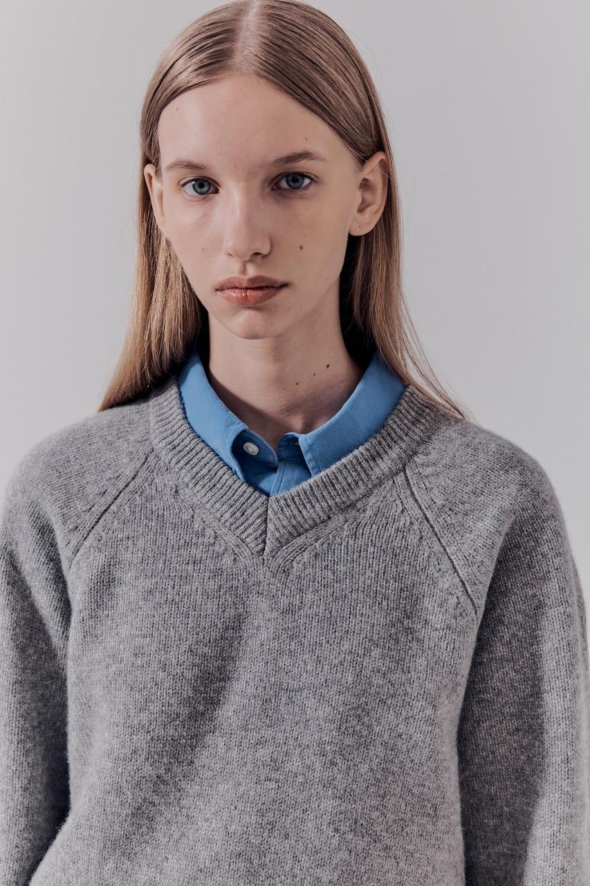 UNISEX MERINO AIR WOOL V-NECK SWEATER MELANGE GREY