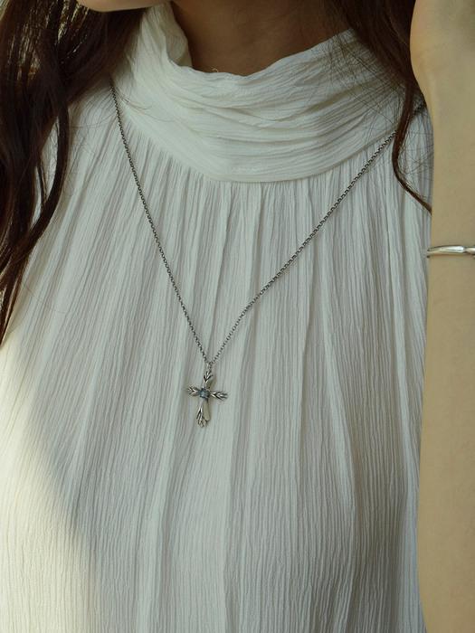 leaf necklace / labradorite