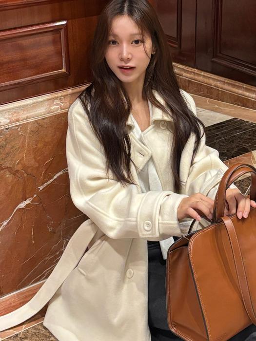 울 하프 코트 아이보리 J1831