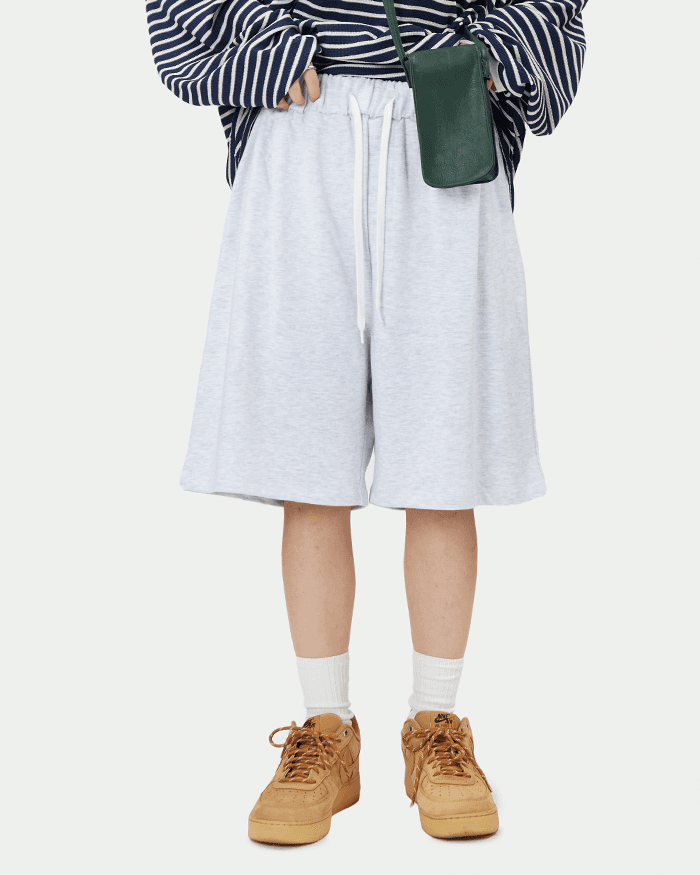 베이직 원 턱 버뮤다 하프 팬츠