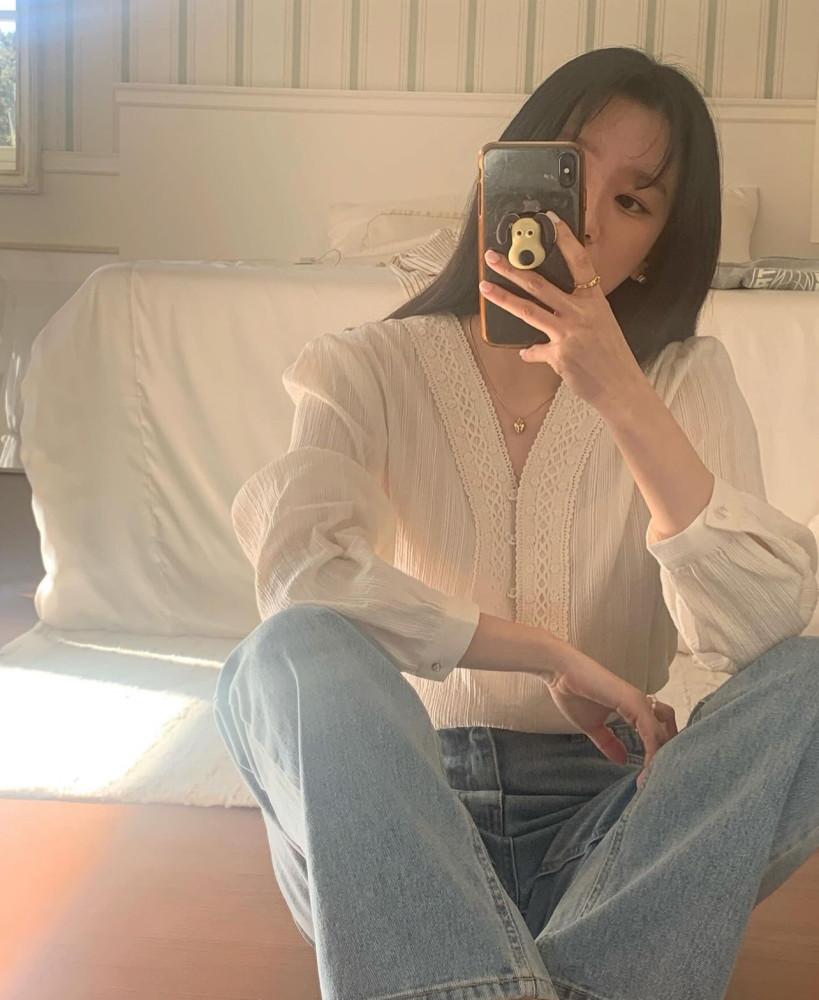 (당일출고) VIN 베카 블라우스 레이스 핀턱 브이넥 블라우스 빈티지 마랑블라우스