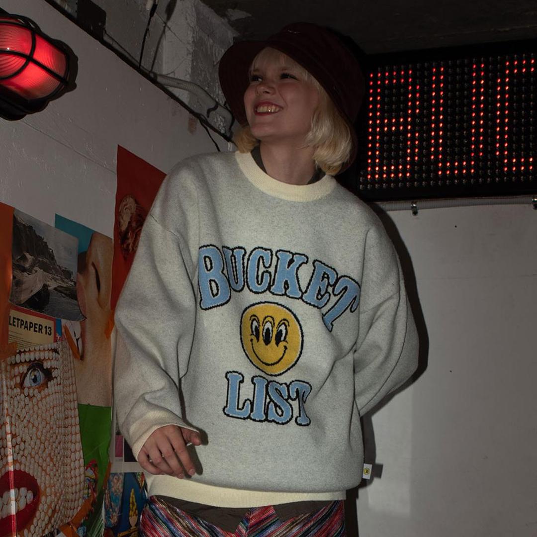 [버켓][BCK X MOONSTER] 컬리지 그래픽 니트 COLLEGE GRAPHIC SWEATER