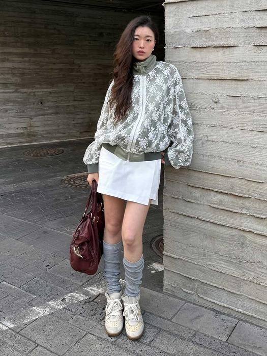 [채원 PICK] 시스루 레이스 리버시블 점퍼 라이트카키 AW6SM26546