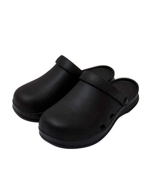 BISBEE BLACK