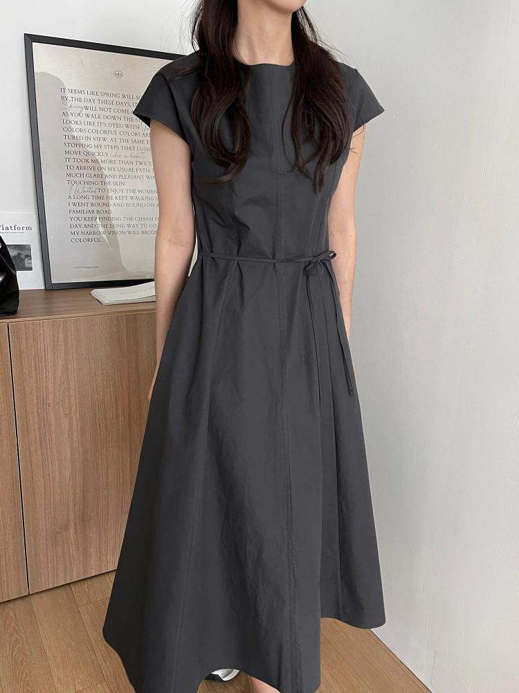 블루밍 여성 코튼 캡소매 A라인 봄 여름 하객 플레어 스트랩 롱 원피스