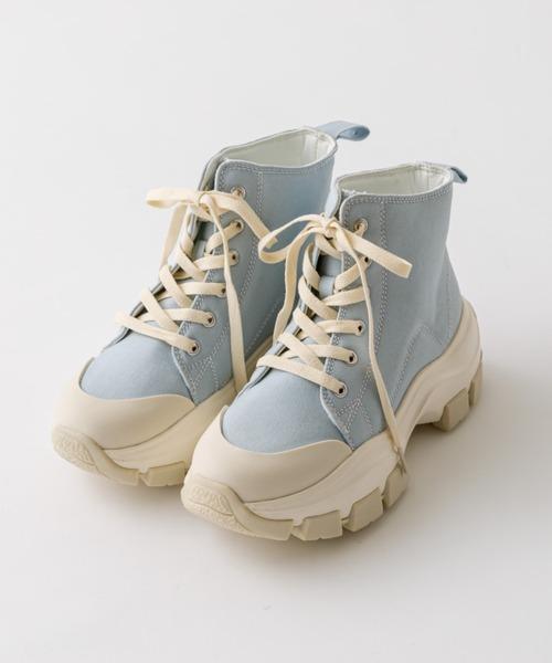 ハイカットスニーカー