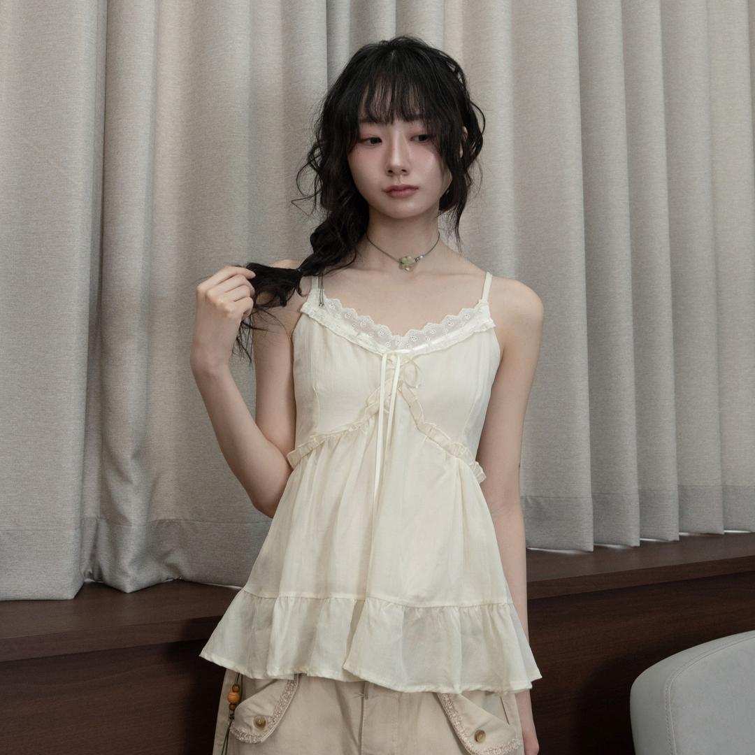 틸데서울 라모네 레이스 프릴 뷔스티에 탑 2color