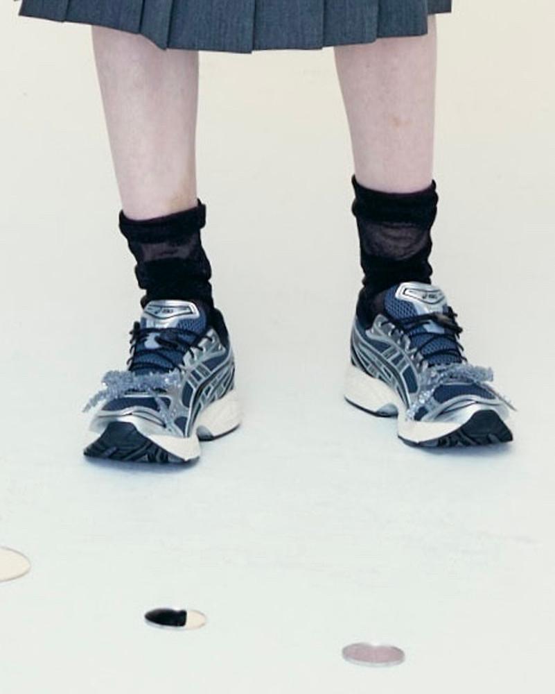 ( 실버 / 블랙 당일배송 ) / 모어댄예스터데이 비즈 리본핀 3color 리본 브로치