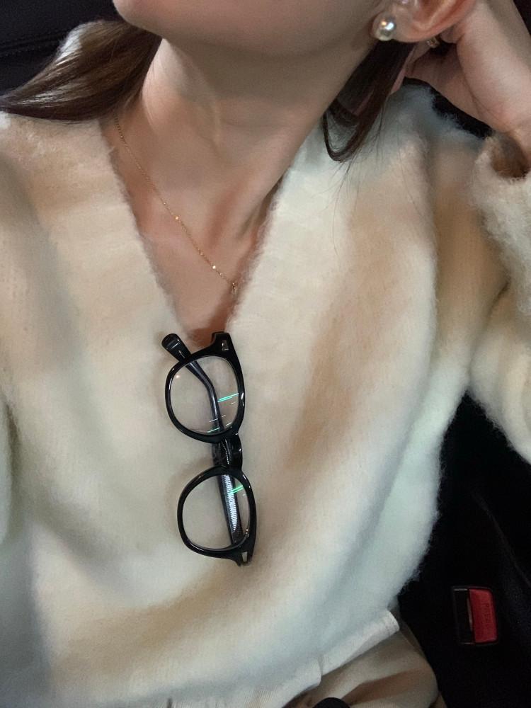 겨울니트 알파카 울 브러쉬 니트 브이넥 앙고라니트