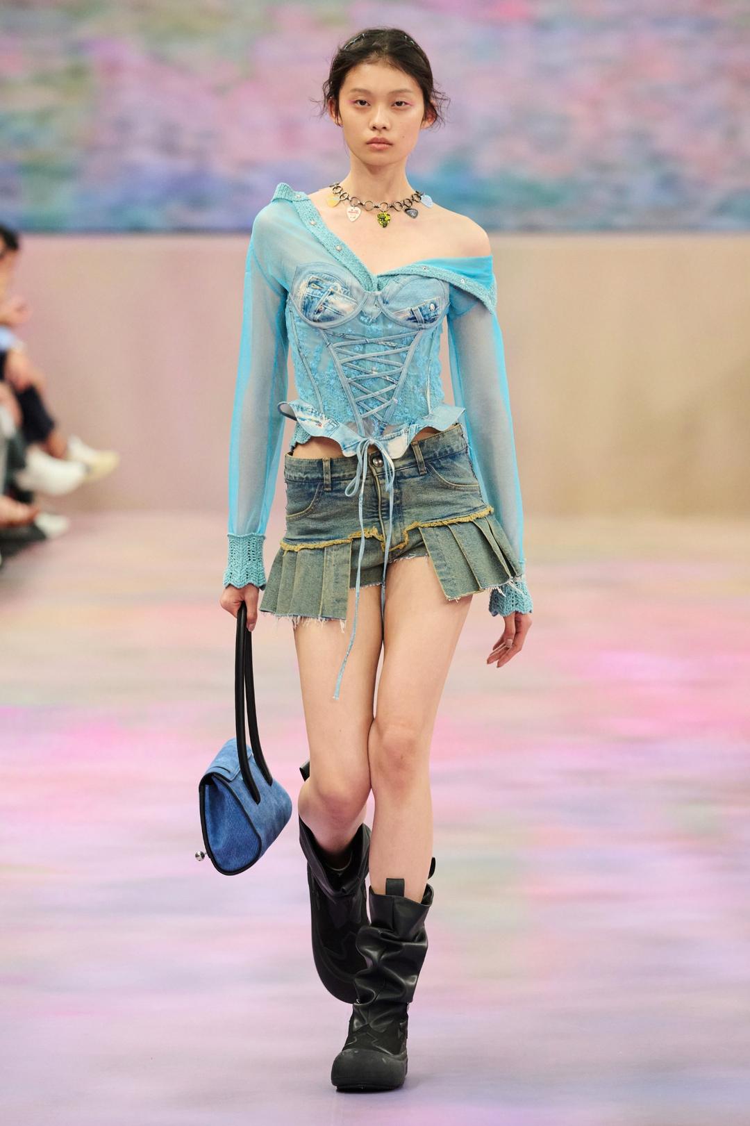 DENIM PRINT COMBO LOGO LACE CORSET TOP atb1307w(BLUE)