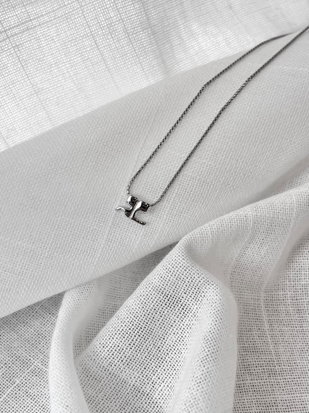 COURREGES logo necklace