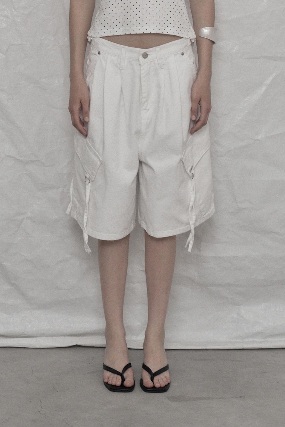 CARGO WIDE BERMUDA PANTS WHITE