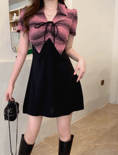 밀키부 당일출고 핑크 나염 반팔 카라 셔츠 반전 미니원피스 페이크투피스 빅사이즈 77 88 A 라인 셔츠원피스 크롭티 브이넥 리본 셔링 스트랩 독특한 여름 코디