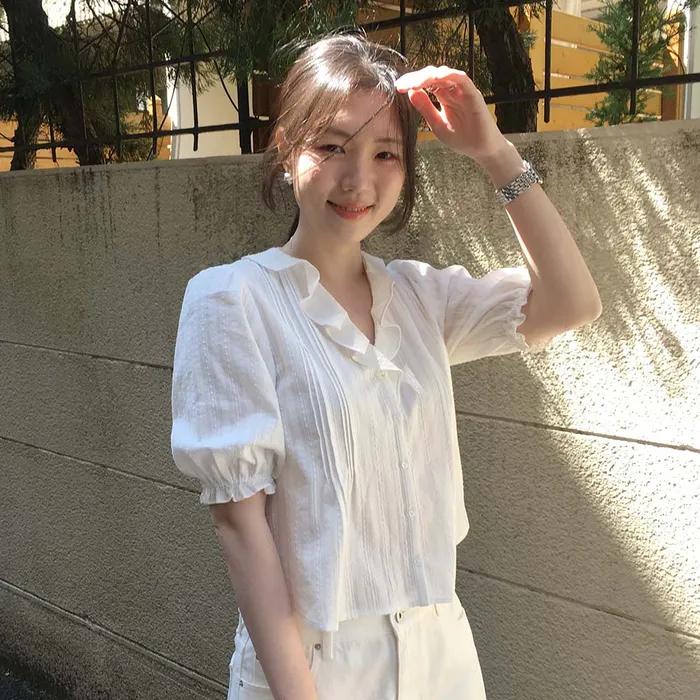 [곰송이gomsongyi X 29Edition] COTTON RUFFLE BLOUSE_OFF WHITE