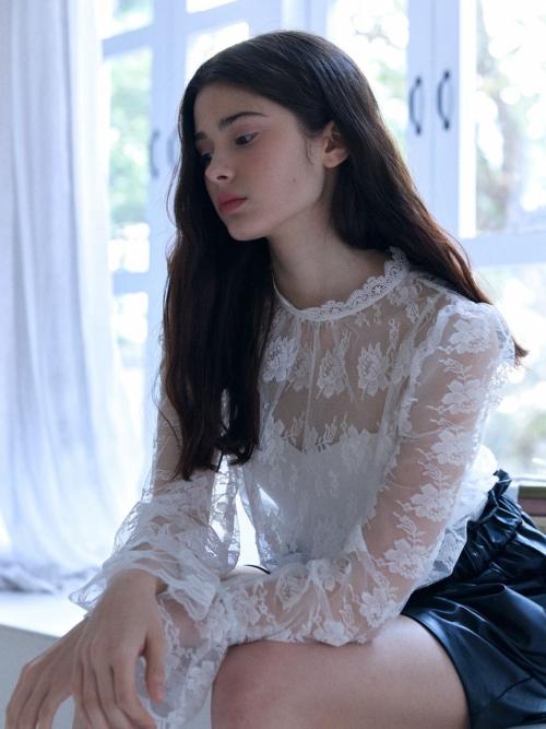 scallop lace see-through blouse_ivory
