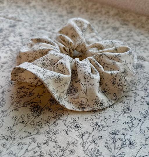 [무료배송/단독입점] 라벤더 드로잉 스크런치 3컬러