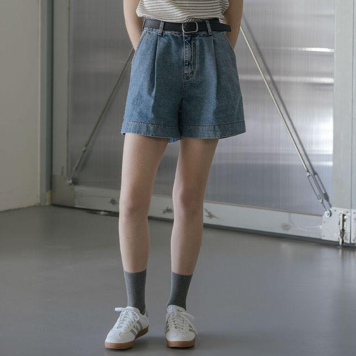 High waist one tuck denim short_Blue