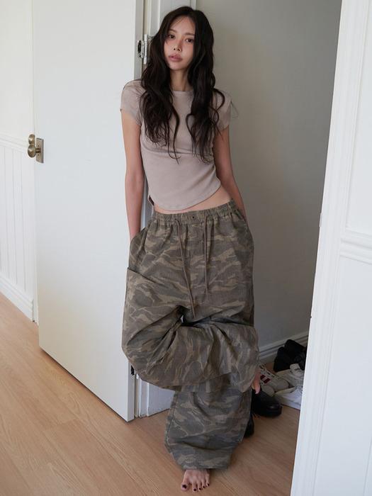 25SS vere camo rivet point wide banding pants