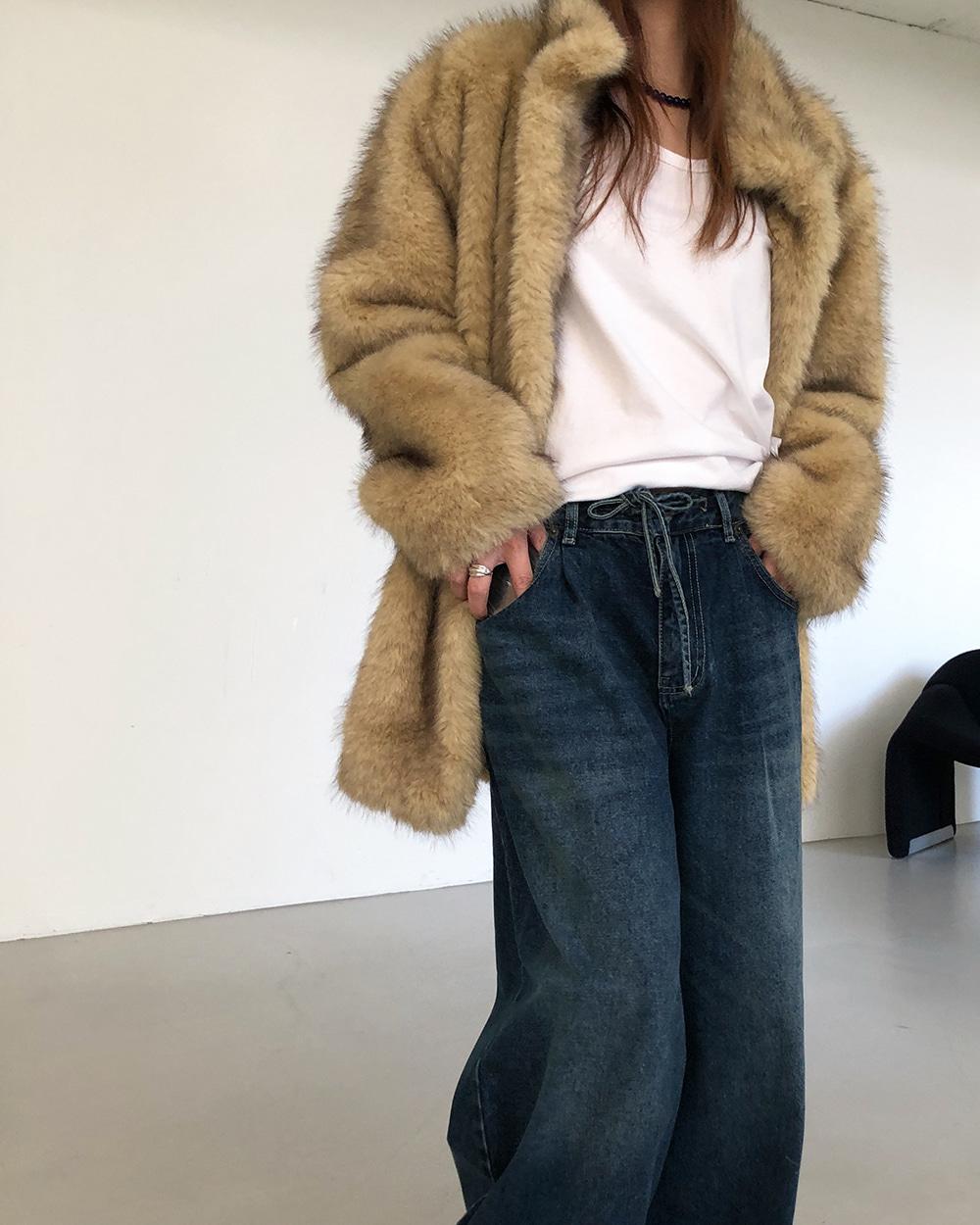 (당일) 하이넥 소프트 퍼 코트(베이지)