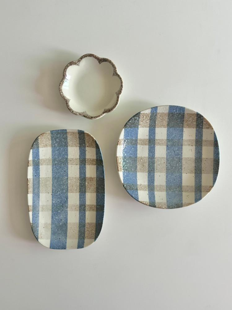 타원형 플레이팅 접시 블루 체크 브런치 디저트 접시 플레이트