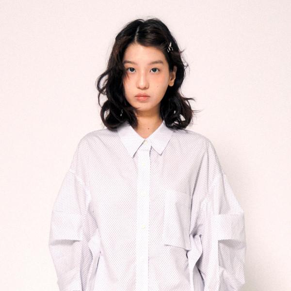 24 dots pattern over shirts