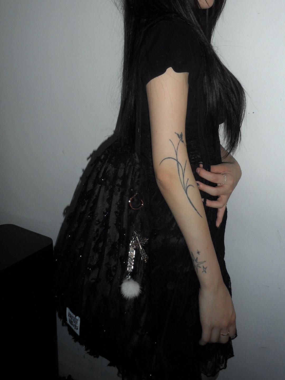 black flower lace string bag