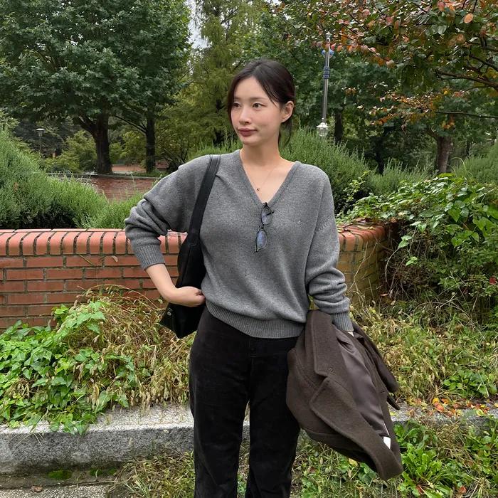 ESSENTIAL WOOL V-NECK KNIT_4COLORS
