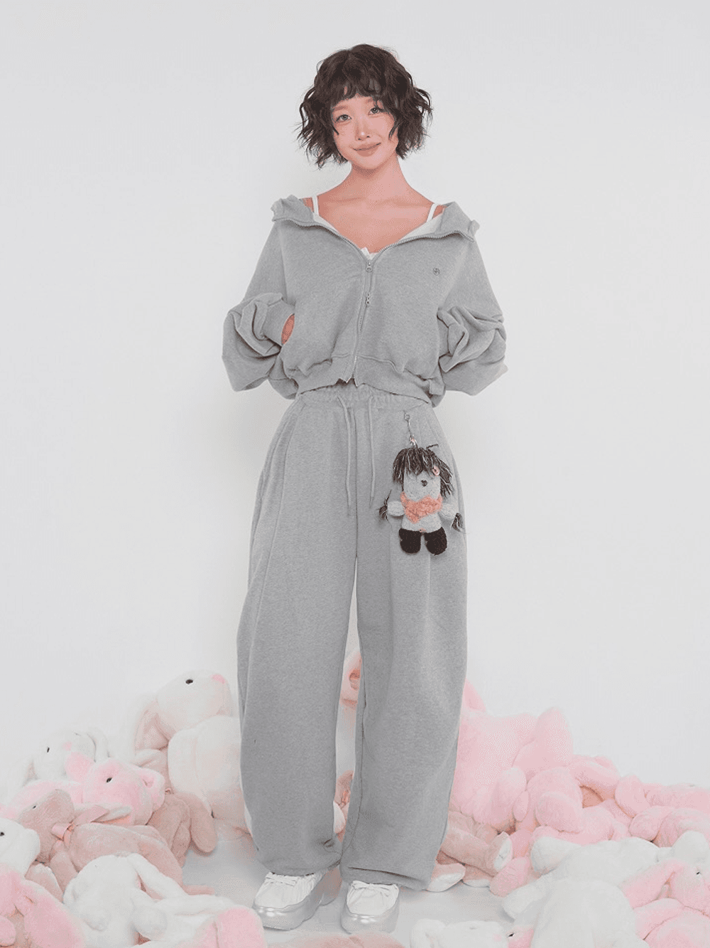 NANGCHU! SWEAT PANTS (GREY)