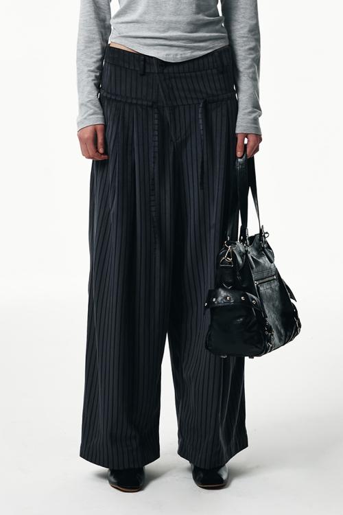 다이닛(DEINET)  OFFICE GIRL STRIPE SLACKS IN GREY - 사이즈 & 후기 | 무신사