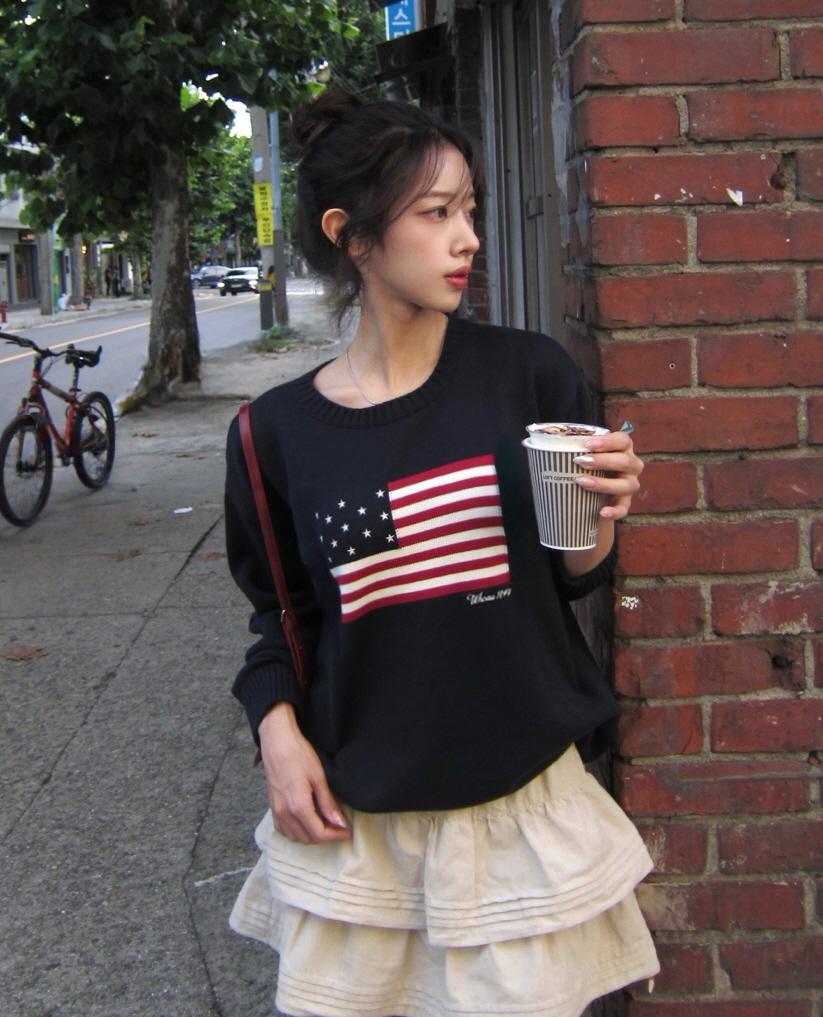 후아유 [Cali] 아메리칸 플래그 인타샤 풀오버 /WHKAF4T81U