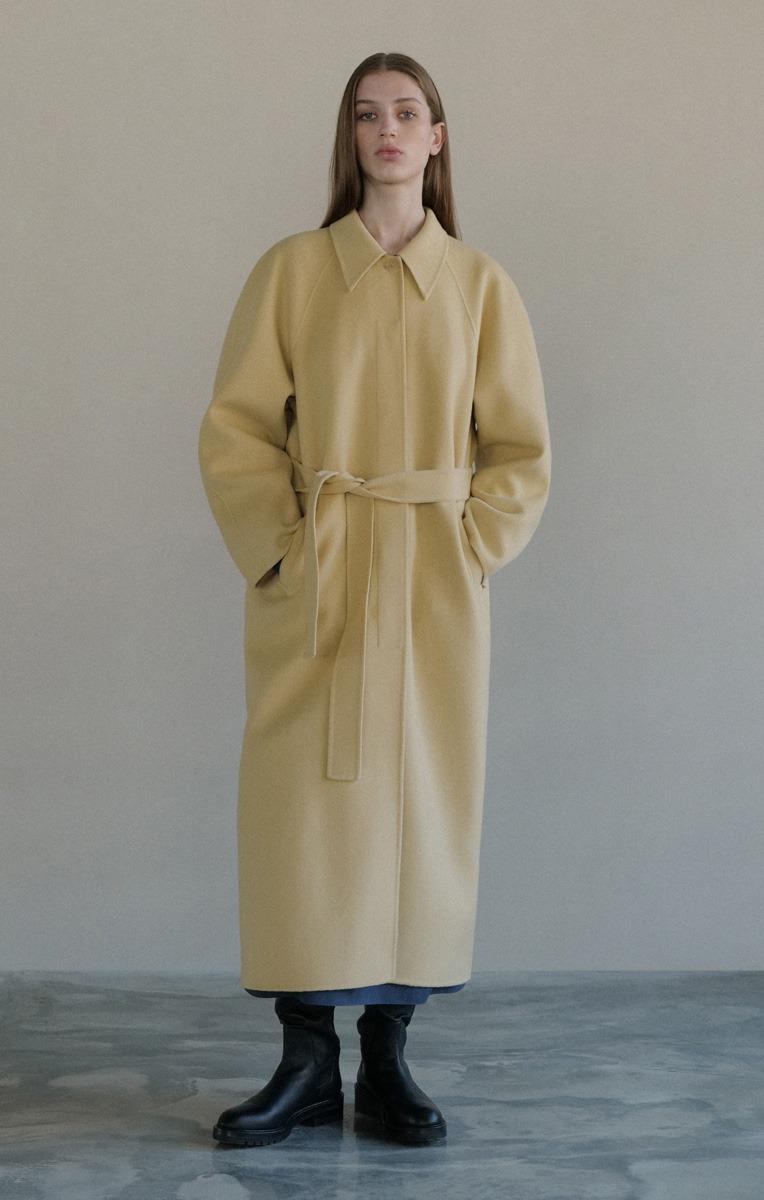 BELTED WOOL AND CASHMERE-BLEND COAT
