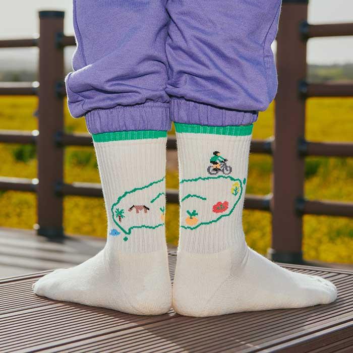Jeju bike trip (Cushion socks)