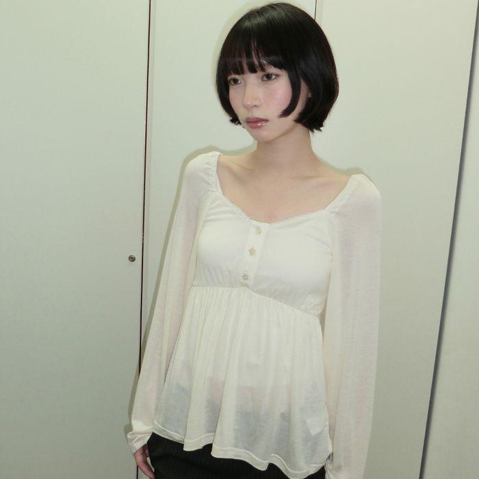 Shell Star Blouse (Cream)