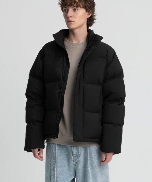 에센셜 다운 자켓 BLACK