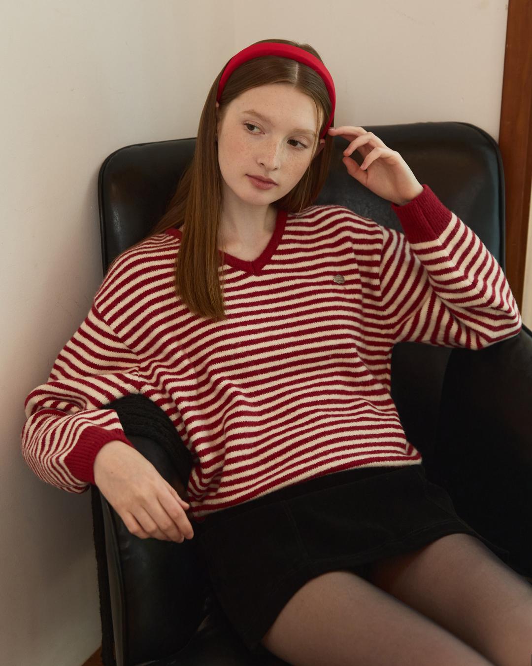 [Red:11/25 예약발송] Warm touch stripe v neck knit - 6color