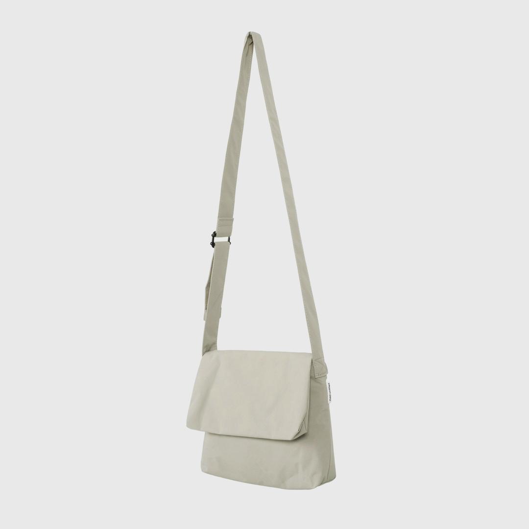 s.post bag (sage khaki)
