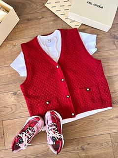 Amelie Vest pattern by Bana Kavanagh