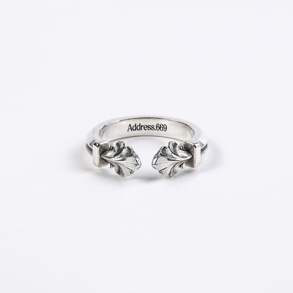 Dual Leaf Ring