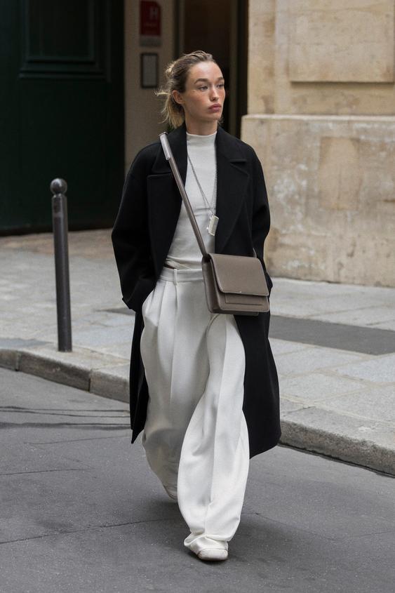 메탈 디테일 크로스백