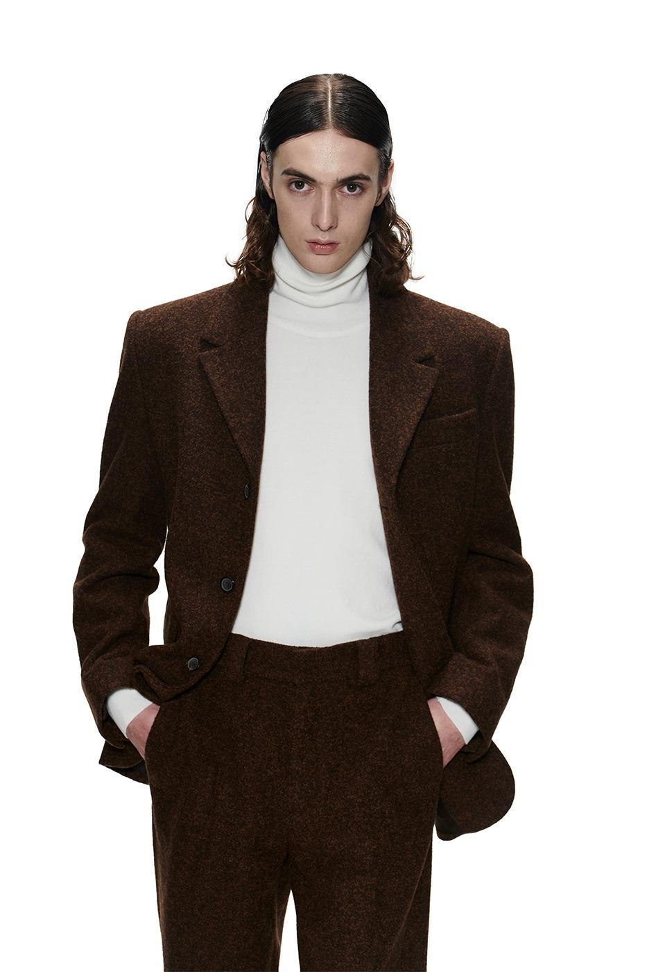 MEN'S THREE BUTTON JACKET-BROWN