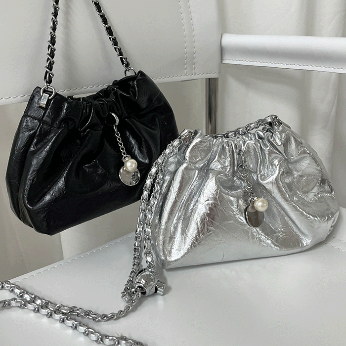 [신상백/진주포인트] 디트 미니 진주 복조리 체인 크로스백