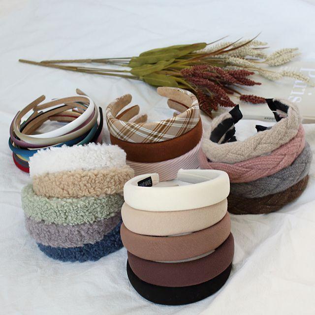 [83종!/신상] 가을겨울 머리띠 헤어밴드 모음전 스웨이드 벨벳 체크 새틴 가죽 뽀글이 린넨 진주 와이드
