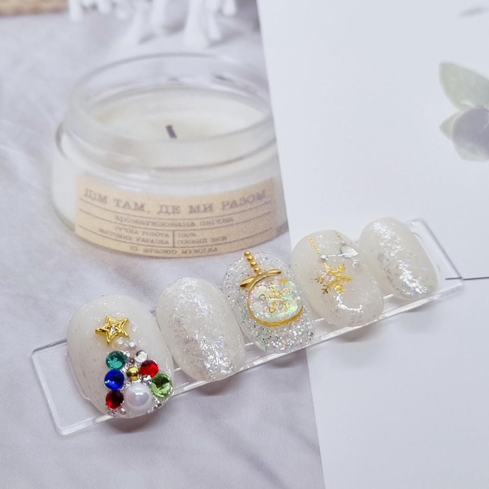 트리와 오너먼트 크리스마스 수제네일팁