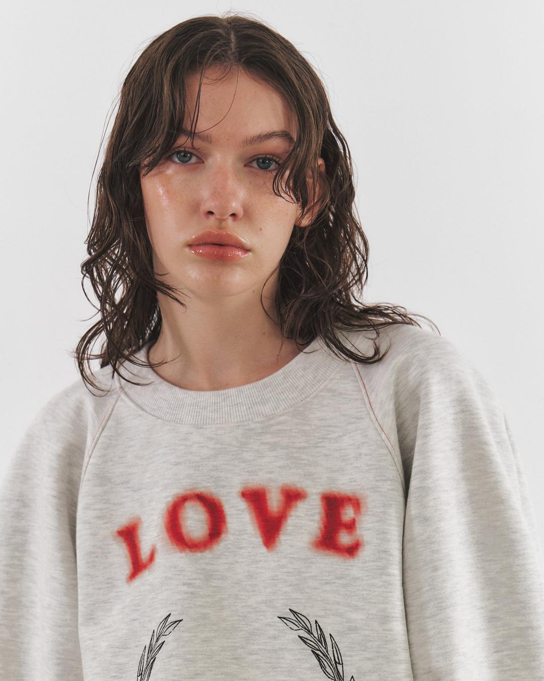 LOVE PRINTED SWEATER SHIRT